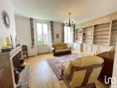 Appartement 3 pièces de 90 m² à Auxerre (89000)