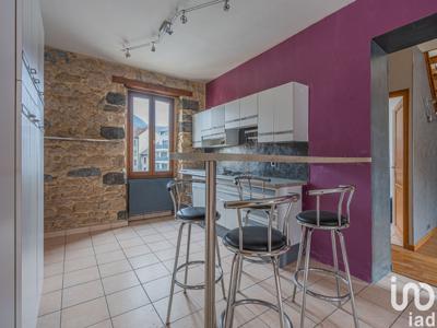 Appartement 4 pièces de 79 m² à Bellegarde-sur-Valserine (01200)