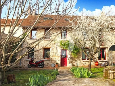Maison de 6 pièces de luxe en vente à Champigny-sur-Marne, France