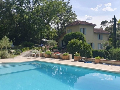 Villa de 7 pièces de luxe en vente Correns, Provence-Alpes-Côte d'Azur