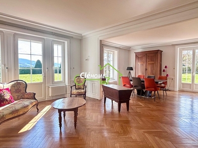 Maison de luxe 6 chambres en vente à Savigny, Auvergne-Rhône-Alpes