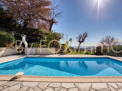Villa de 9 pièces de luxe en vente Cagnes-sur-Mer, Provence-Alpes-Côte d'Azur