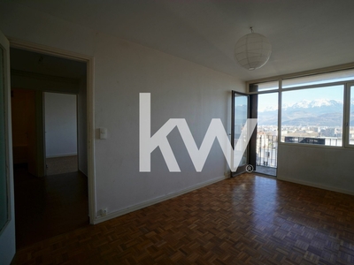 VENTE d'un appartement 2 pièces (46 m²) à GRENOBLE