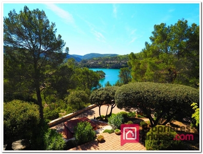 Maison de 6 pièces de luxe en vente à Esparron-de-Verdon, Provence-Alpes-Côte d'Azur