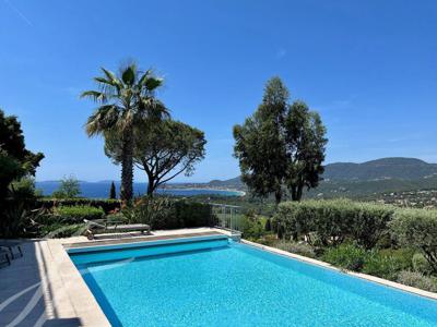 Maison de luxe de 4 chambres en vente à La Croix-Valmer, Provence-Alpes-Côte d'Azur