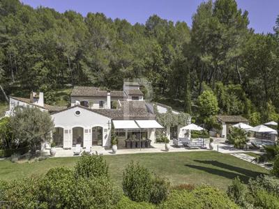 Maison de 15 pièces de luxe en vente à Mougins, Provence-Alpes-Côte d'Azur