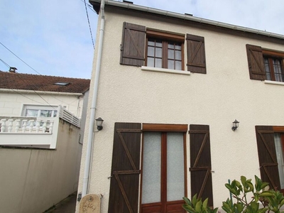 Vente maison 5 pièces 110 m² Trappes (78190)