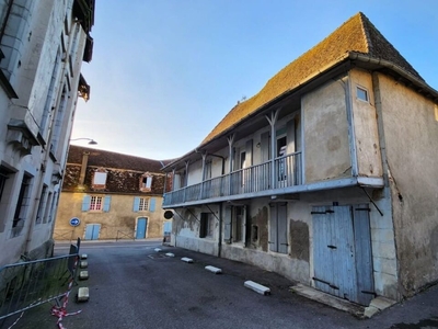 Vente maison 5 pièces 135 m² Salies-de-Béarn (64270)