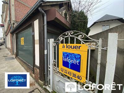Local commercial T2 Bernay