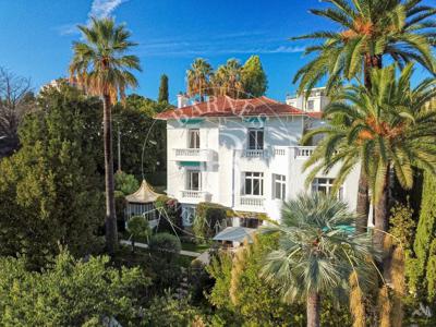9 room luxury Villa for sale in Cannes, France