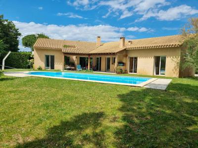 Maison de luxe de 6 pièces en vente Saint-Estève, France