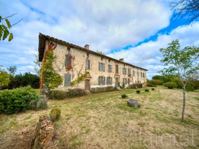 Maison T10 près de Salvagnac