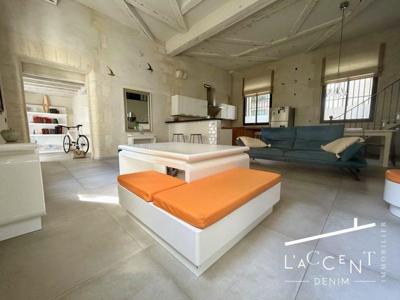 Appartement de luxe 5 chambres en vente à Nîmes, Occitanie
