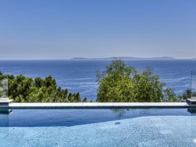Villa de luxe de 5 pièces en vente Rayol-Canadel-sur-Mer, Provence-Alpes-Côte d'Azur
