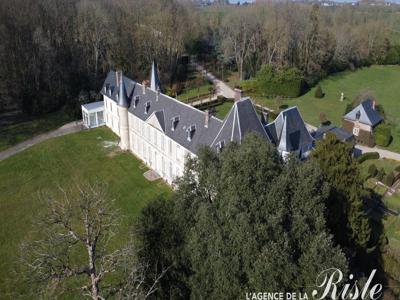 Maison de luxe de 20 chambres en vente à Bouquelon, Normandie