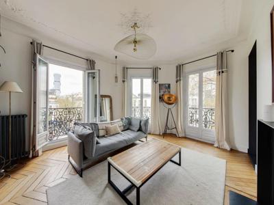 Appartement de 2 chambres de luxe en vente à Clichy, France