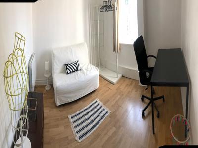 Location meublée appartement 1 pièce 25.54 m²