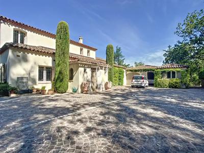 Villa a vendre à la Garde Freinet