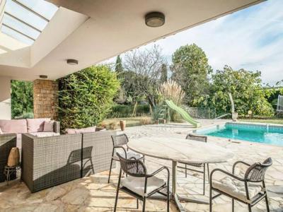 5 room luxury Villa for sale in Cannes, France