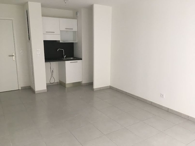 Location appartement 1 pièce 25.09 m²