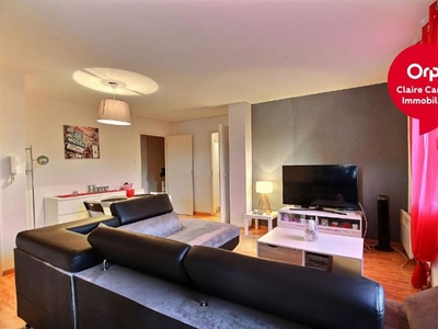 Location appartement 3 pièces 69 m²