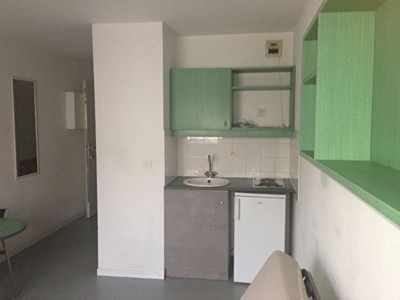 Location meublée appartement 1 pièce 18 m²