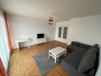 Location meublée appartement 4 pièces 79 m²