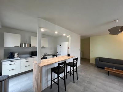 Location meublée appartement 4 pièces 79.3 m²