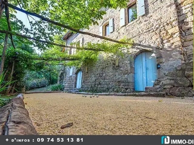 Vente maison 5 pièces 208 m²