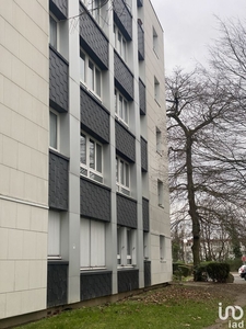 Appartement 2 pièces de 48 m² à Saint-Aubin-lès-Elbeuf (76410)