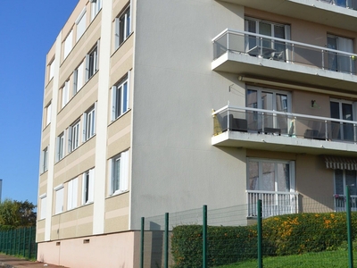 Appartement 3 pièces de 65 m² à Migennes (89400)