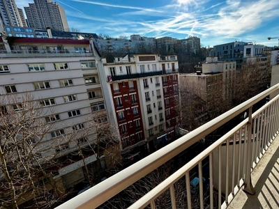 Appartement 4 pièces de 64 m² à Issy-les-Moulineaux (92130)