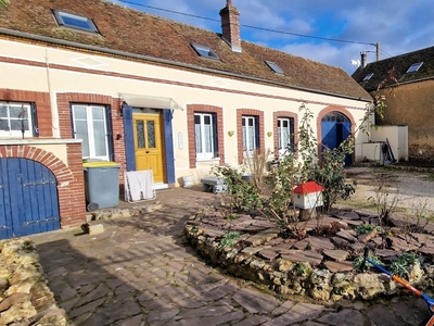 Maison 5 pièces de 121 m² à Villeneuve-sur-Yonne (89500)
