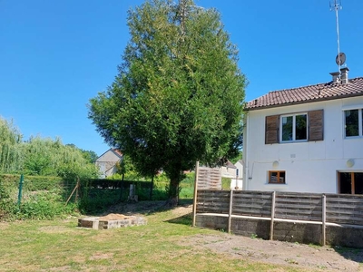 Vente maison 4 pièces 80 m² Saint-Ouen-en-Brie (77720)