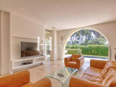 Luxury Villa for sale in Antibes, France