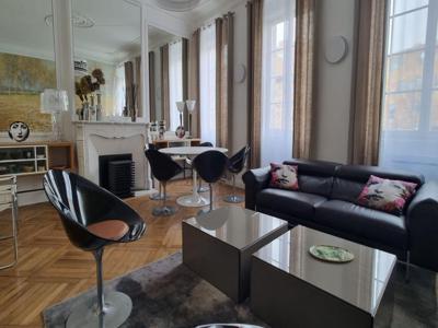 Appartement de 3 pièces de luxe en vente à Bordeaux, France