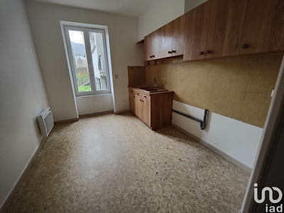 Appartement 3 pièces de 47 m² à Lamastre (07270)