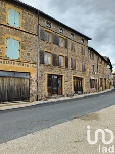 Maison de village 5 pièces de 105 m² à Montrottier (69770)