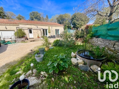 Maison traditionnelle 5 pièces de 121 m² à Méjannes-lès-Alès (30340)