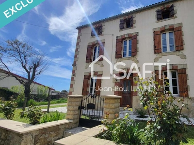 Vente maison 5 pièces 142 m² Le Puy (33580)