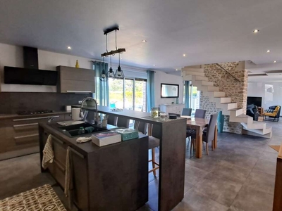 Vente maison 5 pièces 148 m² Ferrières-en-Gâtinais (45210)