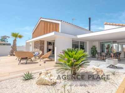 Vente maison 5 pièces 186 m² Les Sables-d'Olonne (85100)