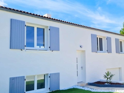 Vente maison 7 pièces 135 m² La Rochelle (17000)