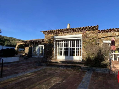 Vente maison 7 pièces 280 m² Sainte-Maxime (83120)