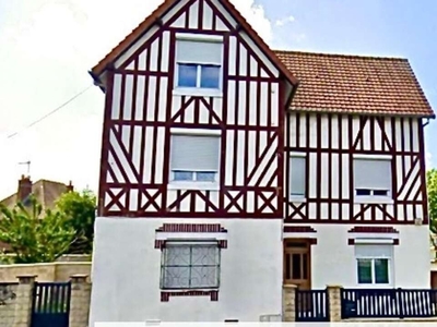 Vente maison 8 pièces 173 m² Rouen (76000)
