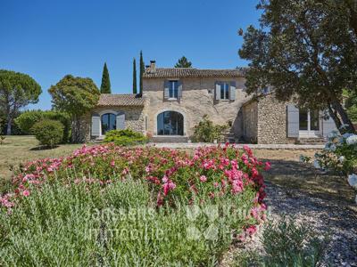 Maison de 10 pièces de luxe en vente à Ménerbes, Provence-Alpes-Côte d'Azur