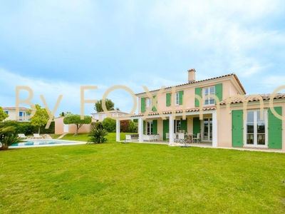 Maison de luxe de 3 chambres en vente à Villeneuve-Loubet, Provence-Alpes-Côte d'Azur
