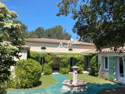 Maison de 6 chambres de luxe en vente à Meyreuil, Provence-Alpes-Côte d'Azur