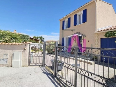 Villa de 4 pièces de luxe en vente Hyères, Provence-Alpes-Côte d'Azur