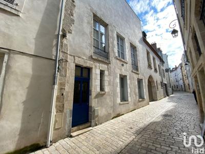 Appartement 1 pièce de 28 m² à Orléans (45000)